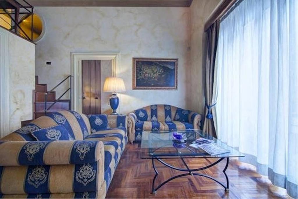 Parione Suite Piazza Navona Rome Luaran gambar